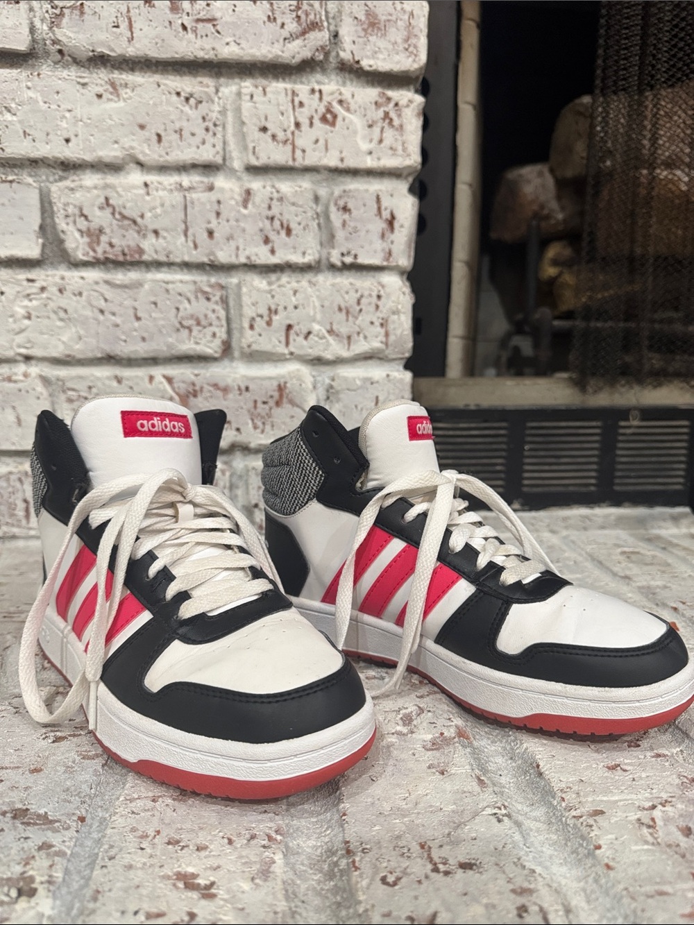 ADIDAS White Black Pink Retro Mid Sneakers USY Size 5.5= USW Size 7.5